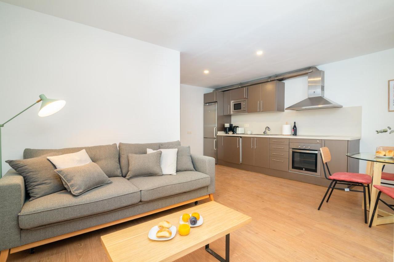 Barcelona Apartments In Born Ngoại thất bức ảnh
