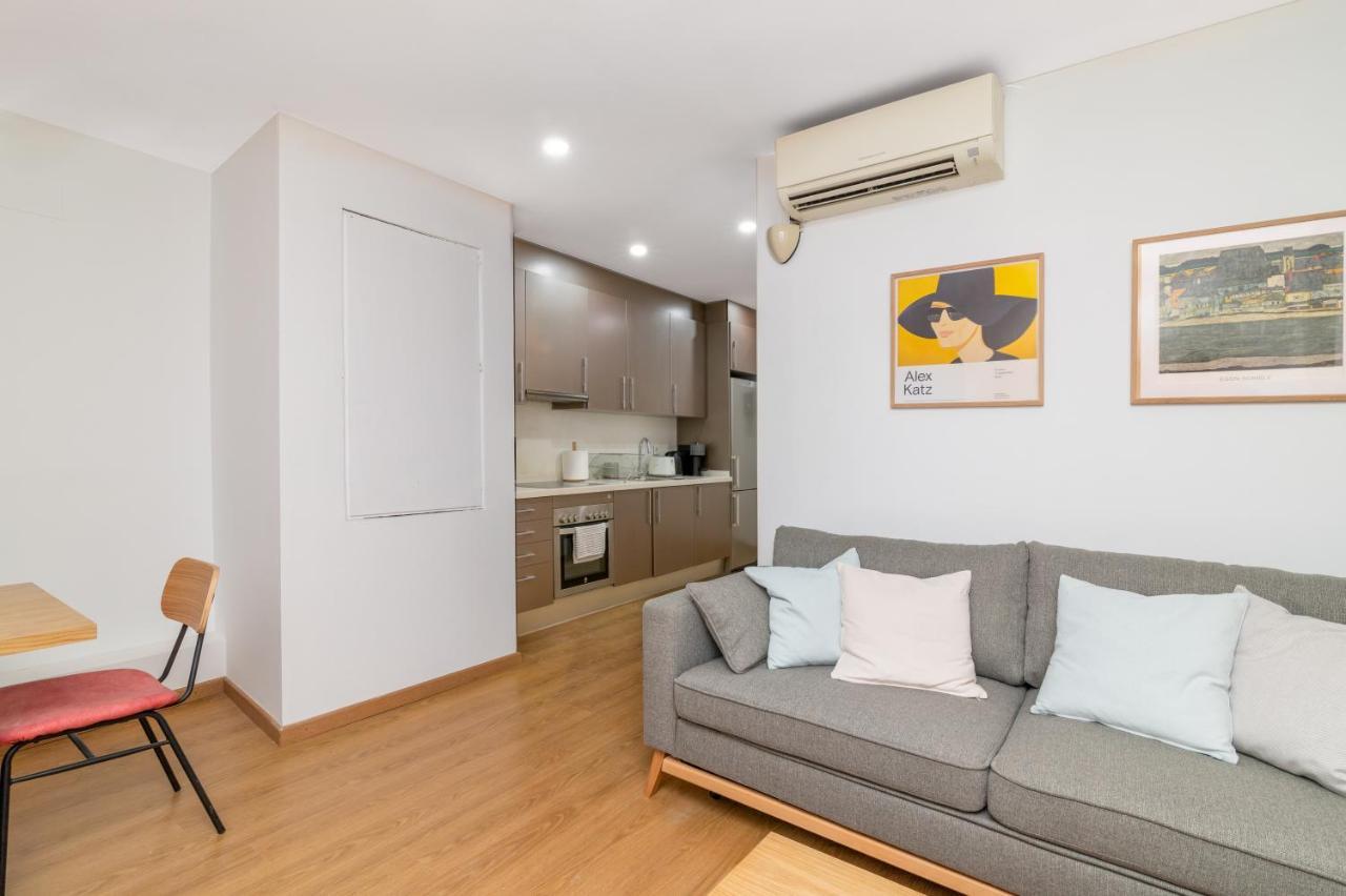 Barcelona Apartments In Born Ngoại thất bức ảnh