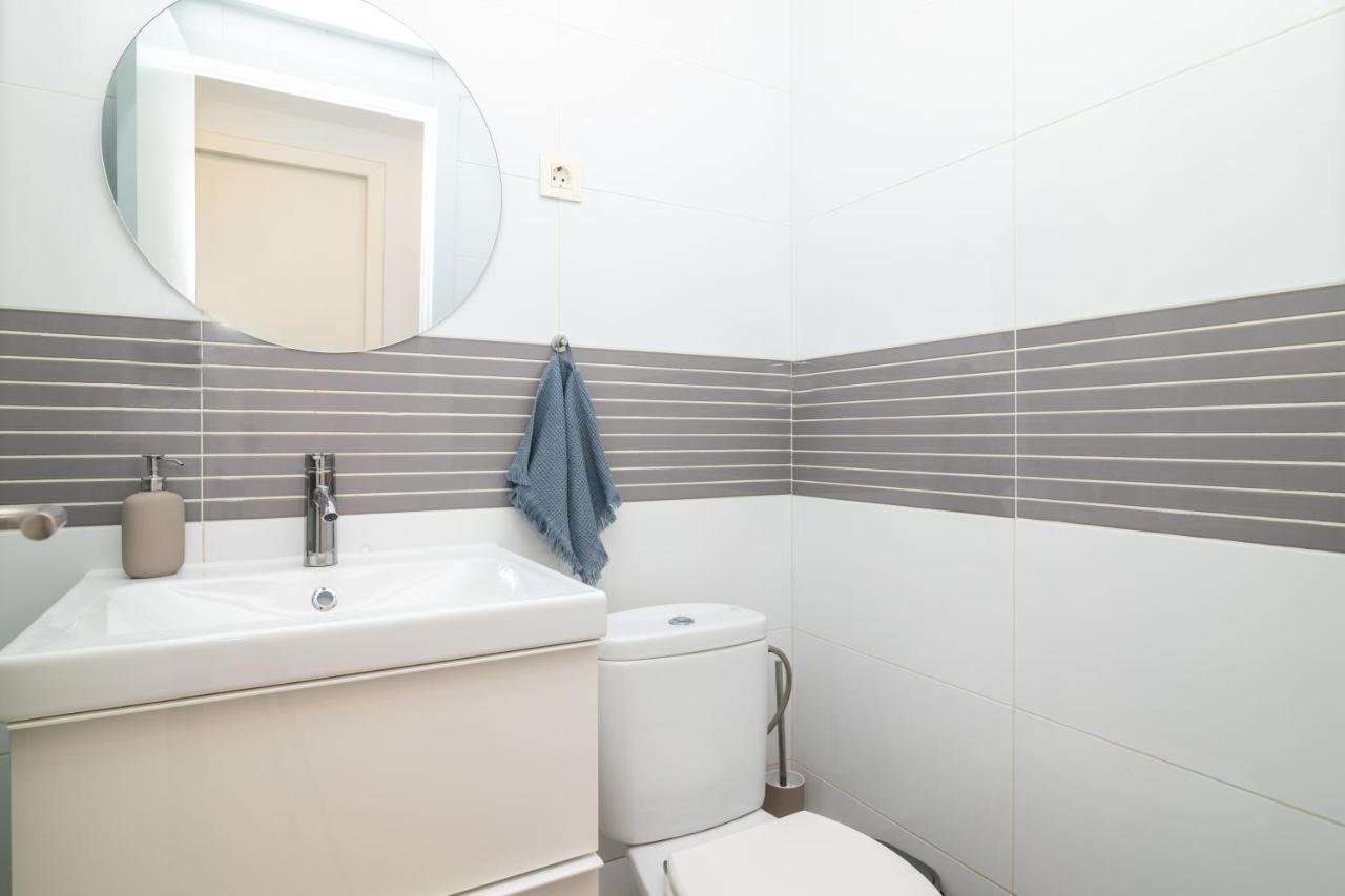 Barcelona Apartments In Born Ngoại thất bức ảnh