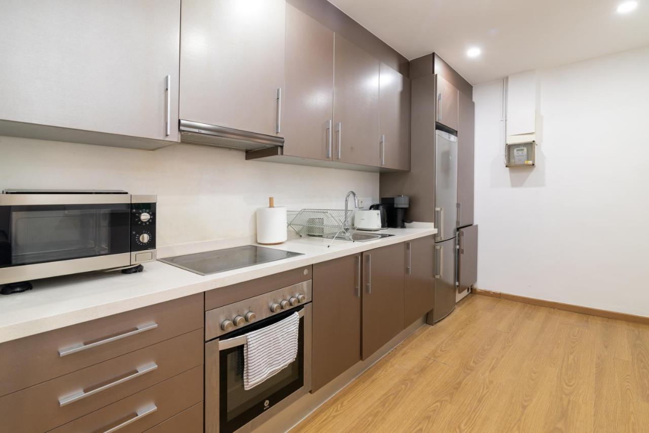 Barcelona Apartments In Born Ngoại thất bức ảnh
