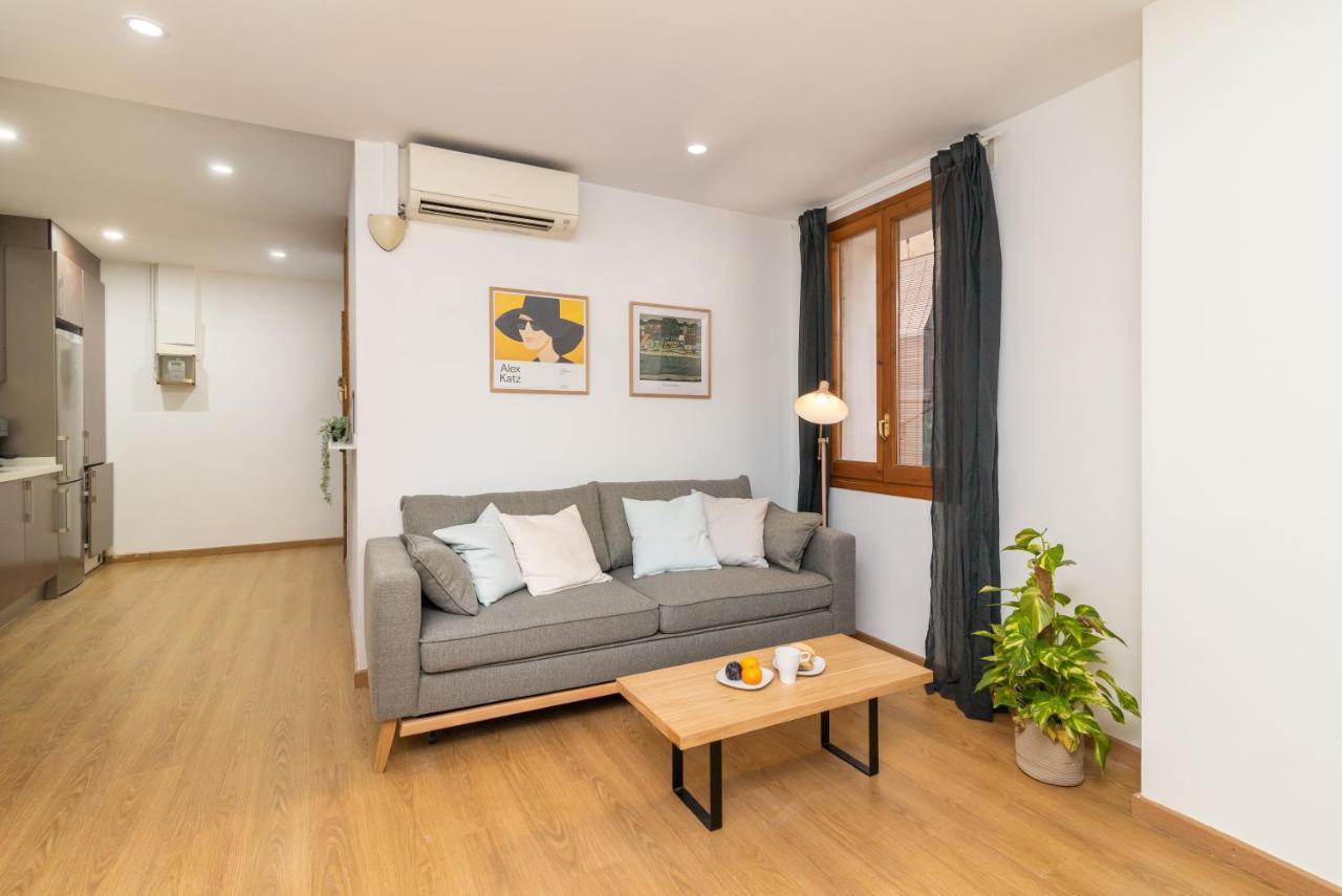 Barcelona Apartments In Born Ngoại thất bức ảnh