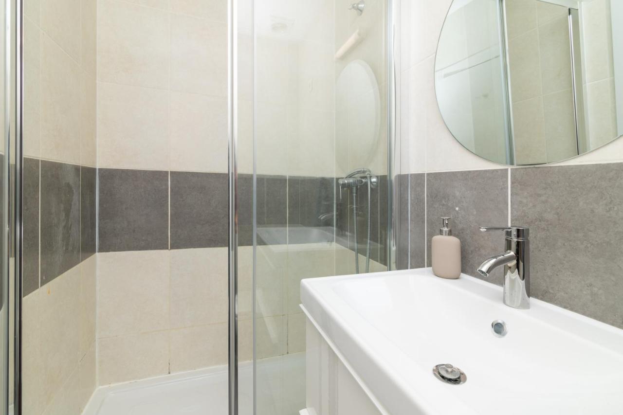 Barcelona Apartments In Born Ngoại thất bức ảnh
