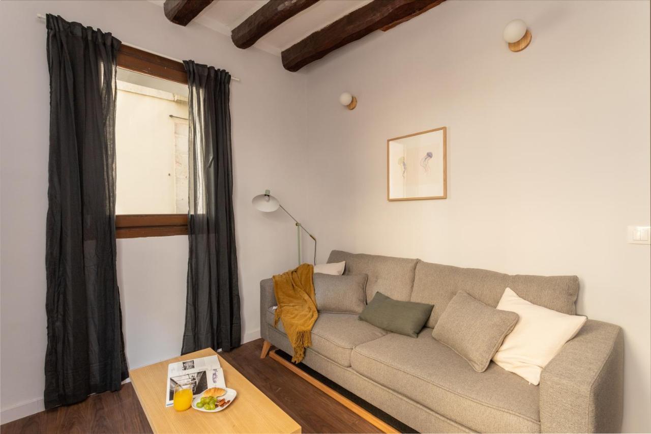 Barcelona Apartments In Born Ngoại thất bức ảnh